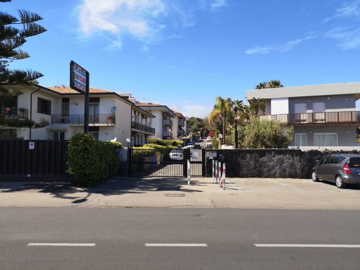 La Lampara Apartment アーチ・カステッロ エクステリア 写真